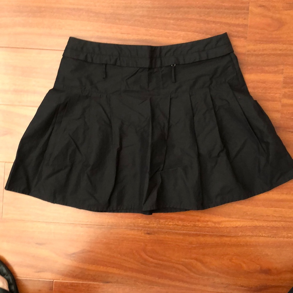 Bebe skirt